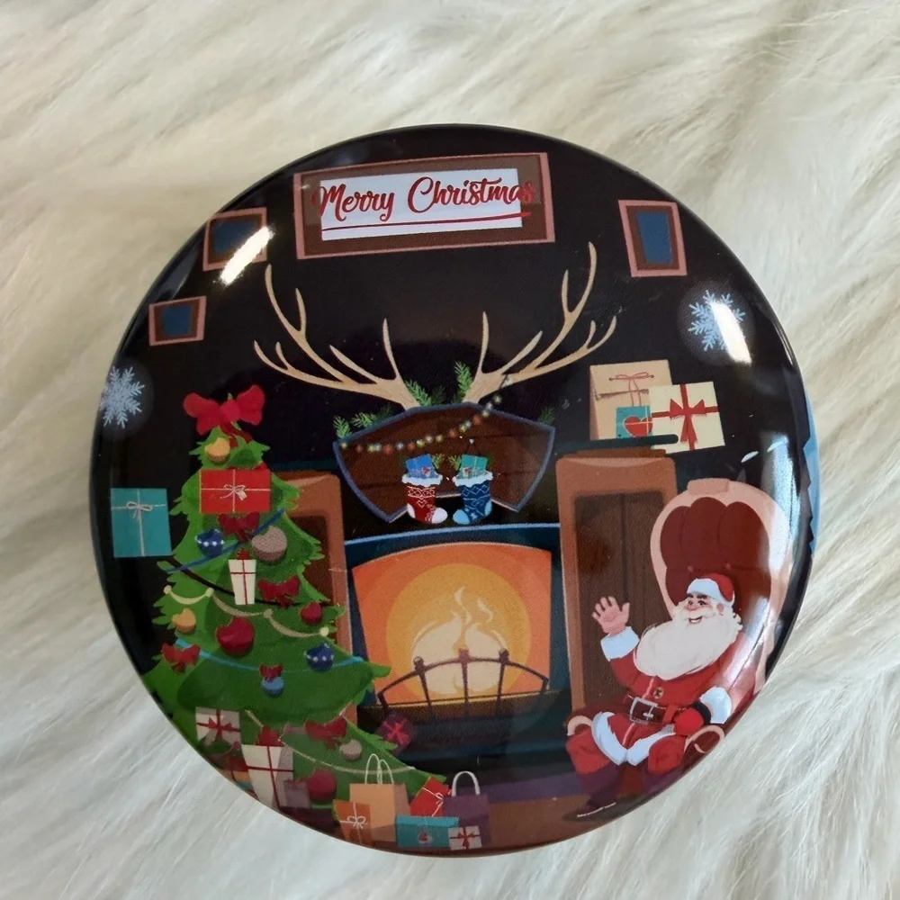 🩷5/$10 Festive Christmas Tin with Santa and Fireplace Design